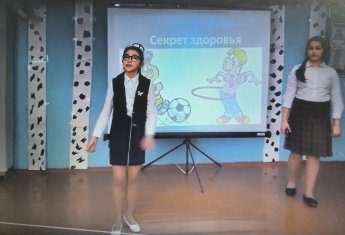 Поздравляем! "Театралы" МБОО СОШ села Карновар  под руководством Ряхимовой Л.Х. успешно отправили на проверку второе творческое задание Базового уровня. Желаем вдохновения и творческих успехов!